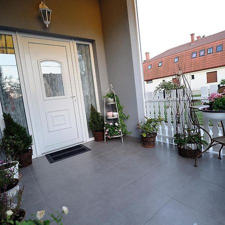 Vintage Home Lelle Balatonlelle Ngoại thất bức ảnh